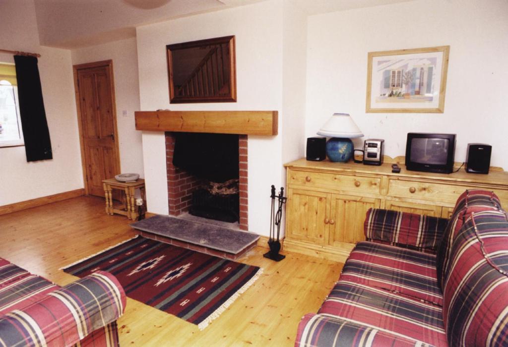 Brittas Bay Holiday Village No 32 - Holiday Home