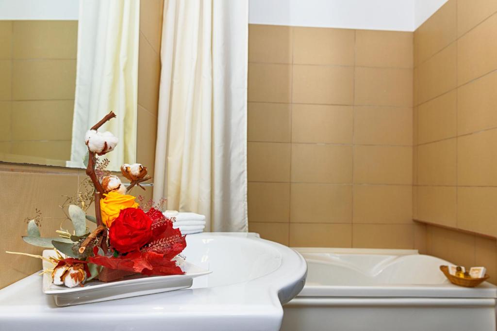 Hotel Palace - Twin Room