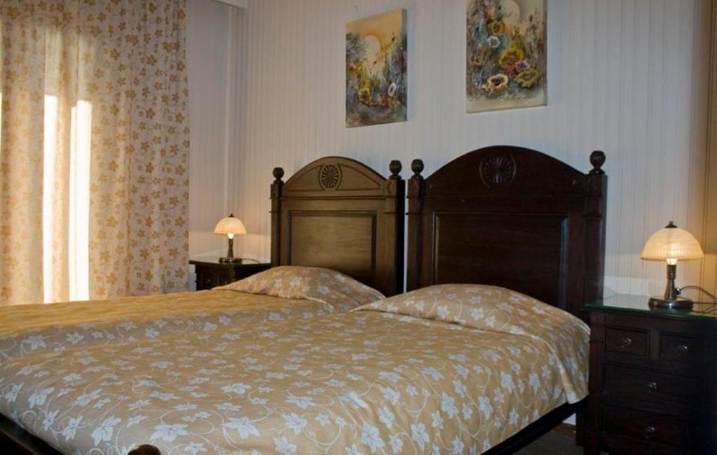 Marianna's Home Accommodation - 15