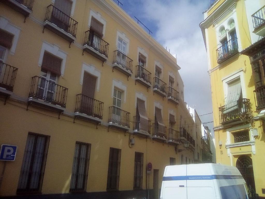 VIVIENDA SAN AGUSTÍN, Seville – Updated 2023 Prices