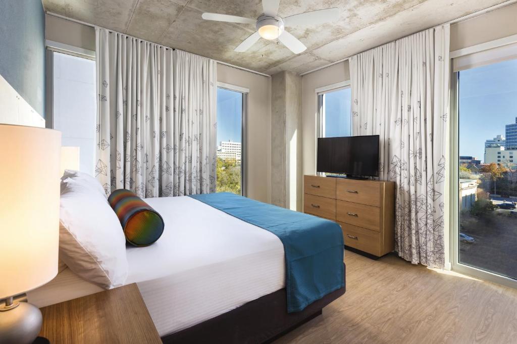 Club Wyndham Austin - 