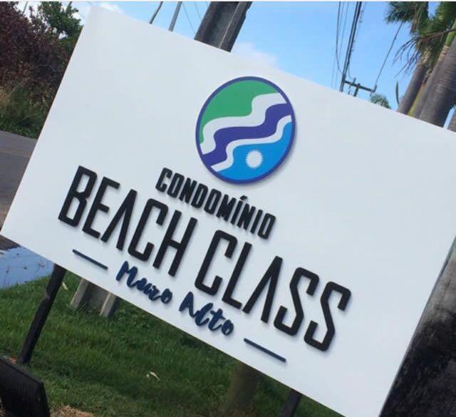  Beach Class Muro Alto