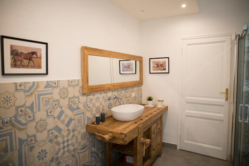 A bathroom at St Paul House Boutique & Apartment