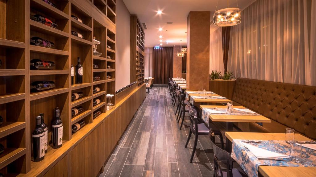 Admiral Hotel - Resim 24