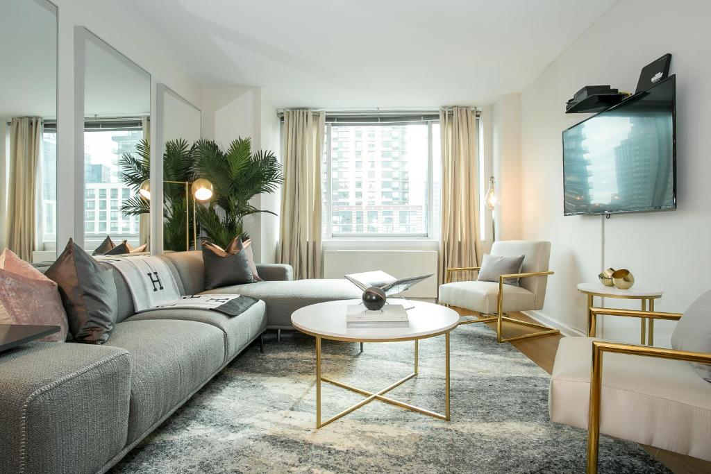 Apartment Spectacular Duplex 4 Bedroom 3 Bath Lincoln Center New York Ny Booking Com
