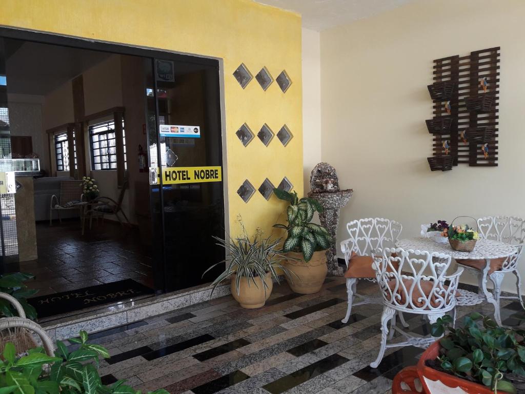  Hotel Nobre
