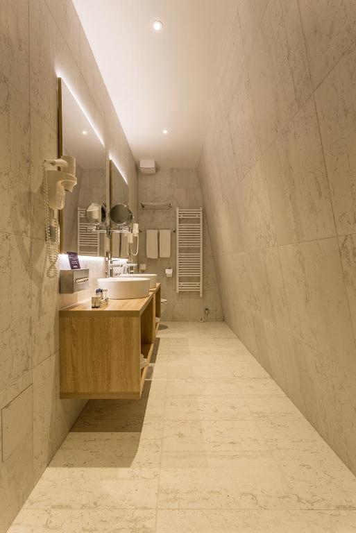 Admiral Hotel - Resim 14