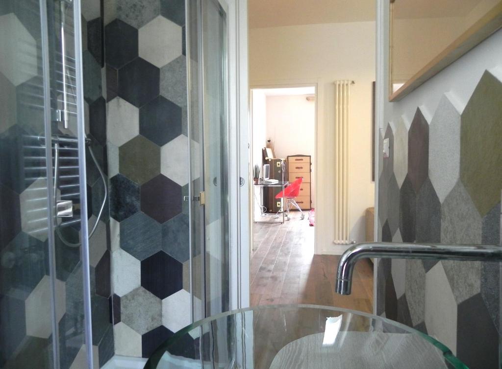 LINE-UP Apartment - One-Bedroom House