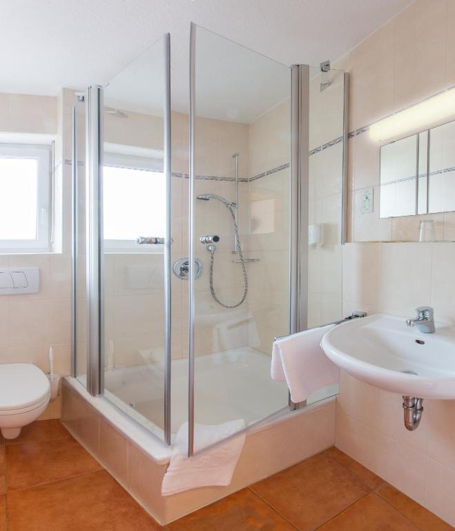 Hotel Hellers Twenty Four II -24h-Check-In- - Single Room With Bathroom