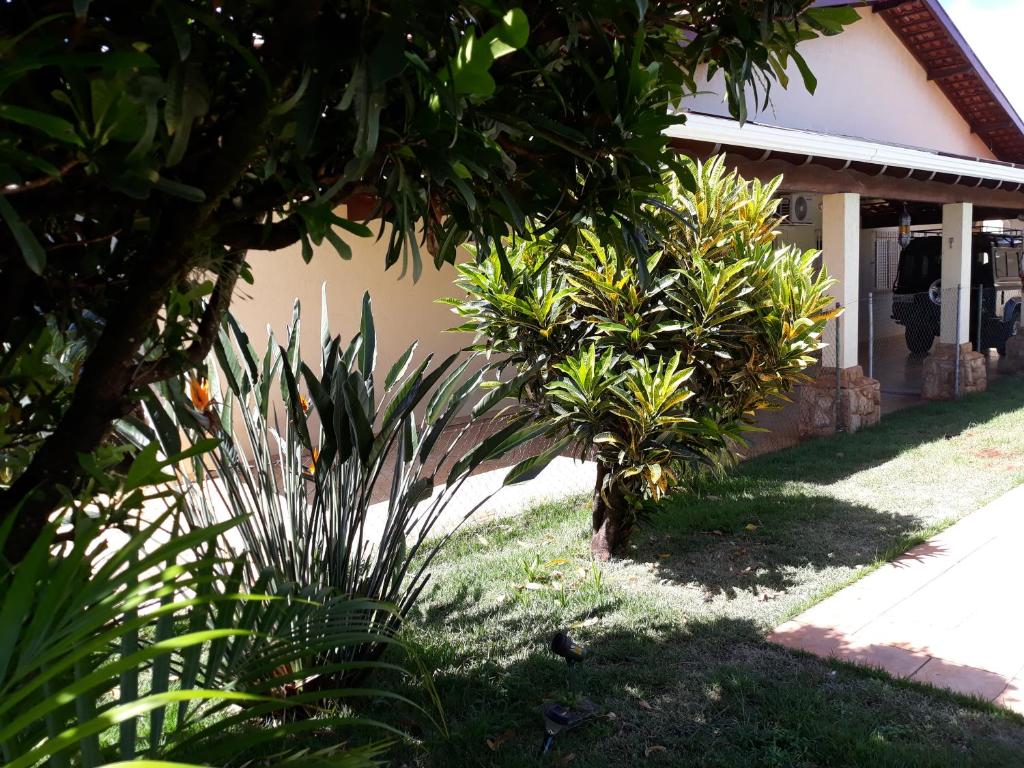  Hostel e Pousada Vale do Rubi