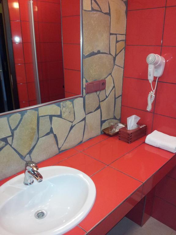 Koupelna v ubytování Hotel Vinopa
