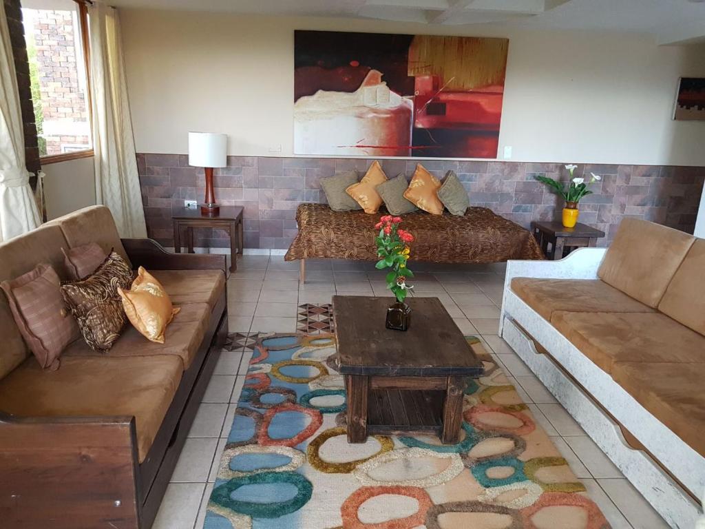 Posezení v ubytování Miravalle Suites