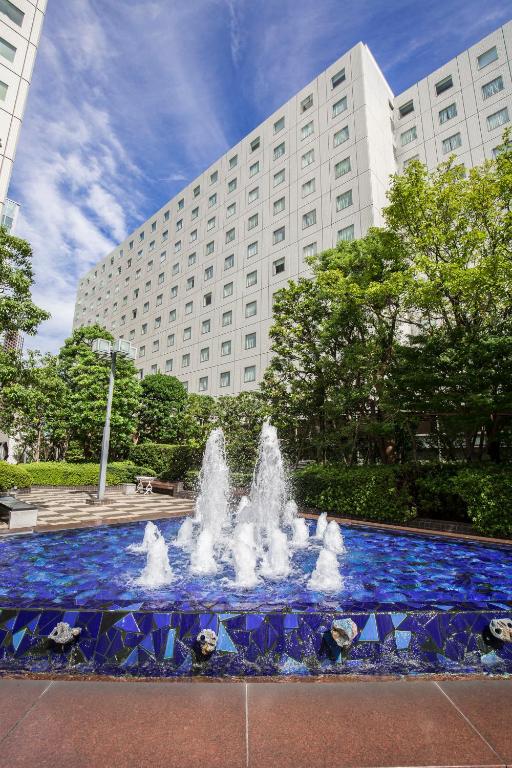 a fountain in front of a large building at New Otani Inn Tokyo in Tokyo