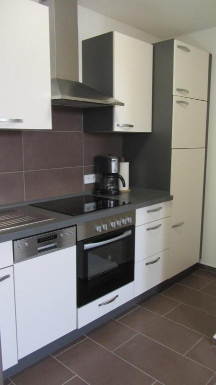 Ferienwohnung Am Alten Forsthaus Neuenbau - Apartamento De Una Habitación