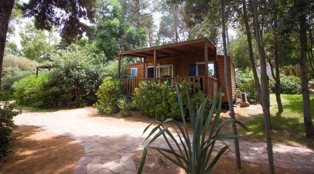 Zahrada ubytování Camping villaggio L'Ultima spiaggia