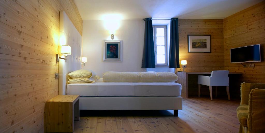 TV a/nebo společenská místnost v ubytování Hotel Costabella