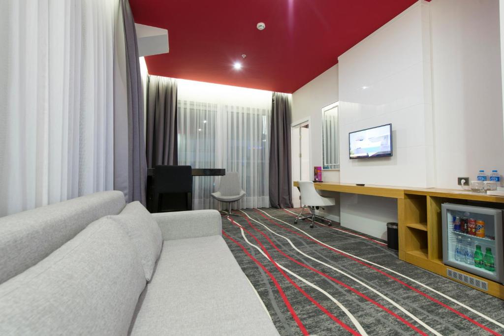 TV a/nebo společenská místnost v ubytování Park Inn by Radisson Ankara Cankaya