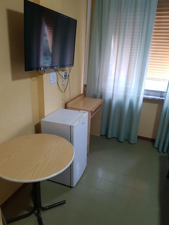 Hotel Puntabella - Economy Quadruple Room
