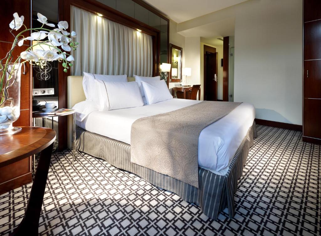 Eurostars Gran Via - Resim 11