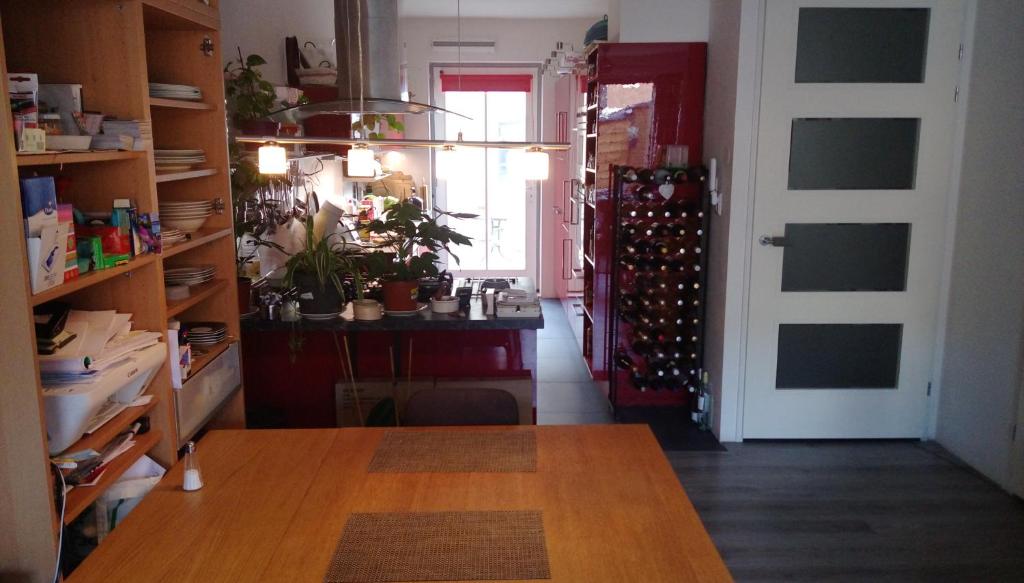 Photo from Bon Bed & Breakfast in Amsterdam Noord,  Amsterdam, Noord-Holland, Netherlands