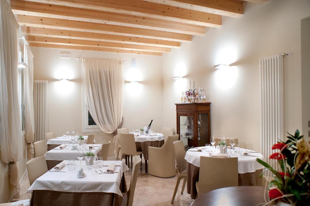 Posezení v ubytování Locanda ai Capitelli snc di fiumicetti andrea