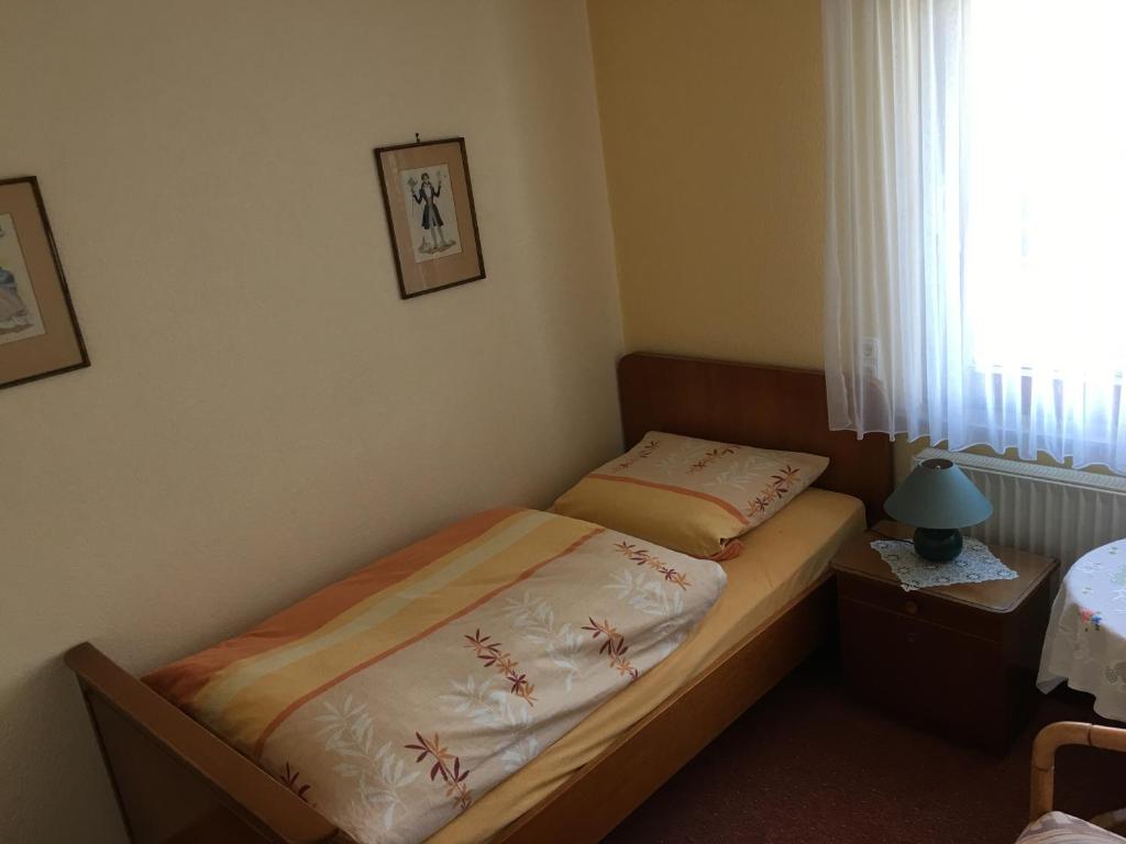 Landgasthaus Hoffmeister - Twin Room With Bathroom
