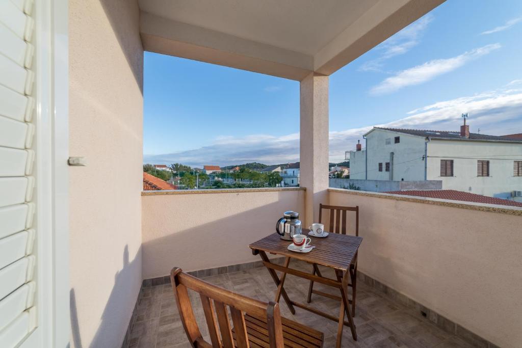 Balkón nebo terasa v ubytování Apartments Jakovčev