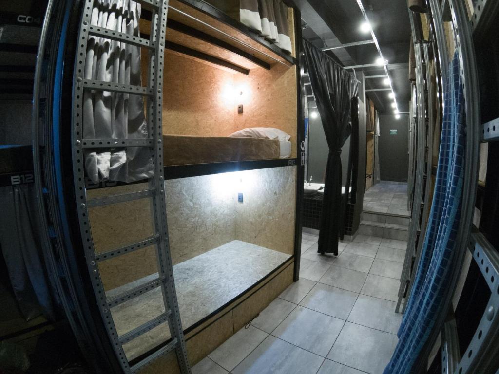  Eco Box Hostel