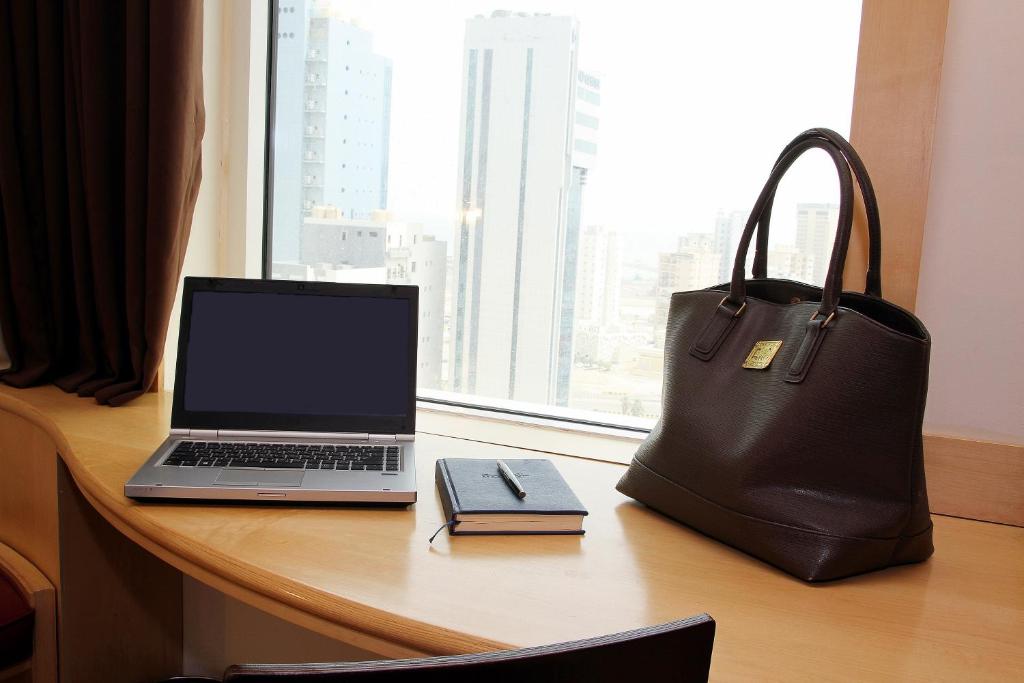 ibis Sharq - Superior Room, Panorama View With Extra Benefits