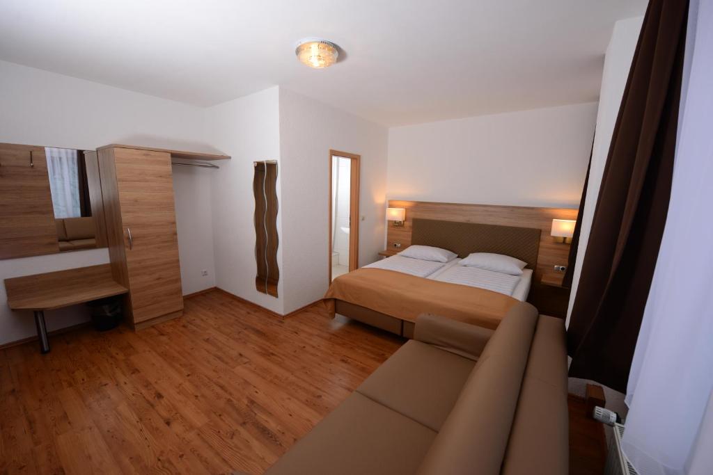 Hotel Linde Stuttgart - Resim 13