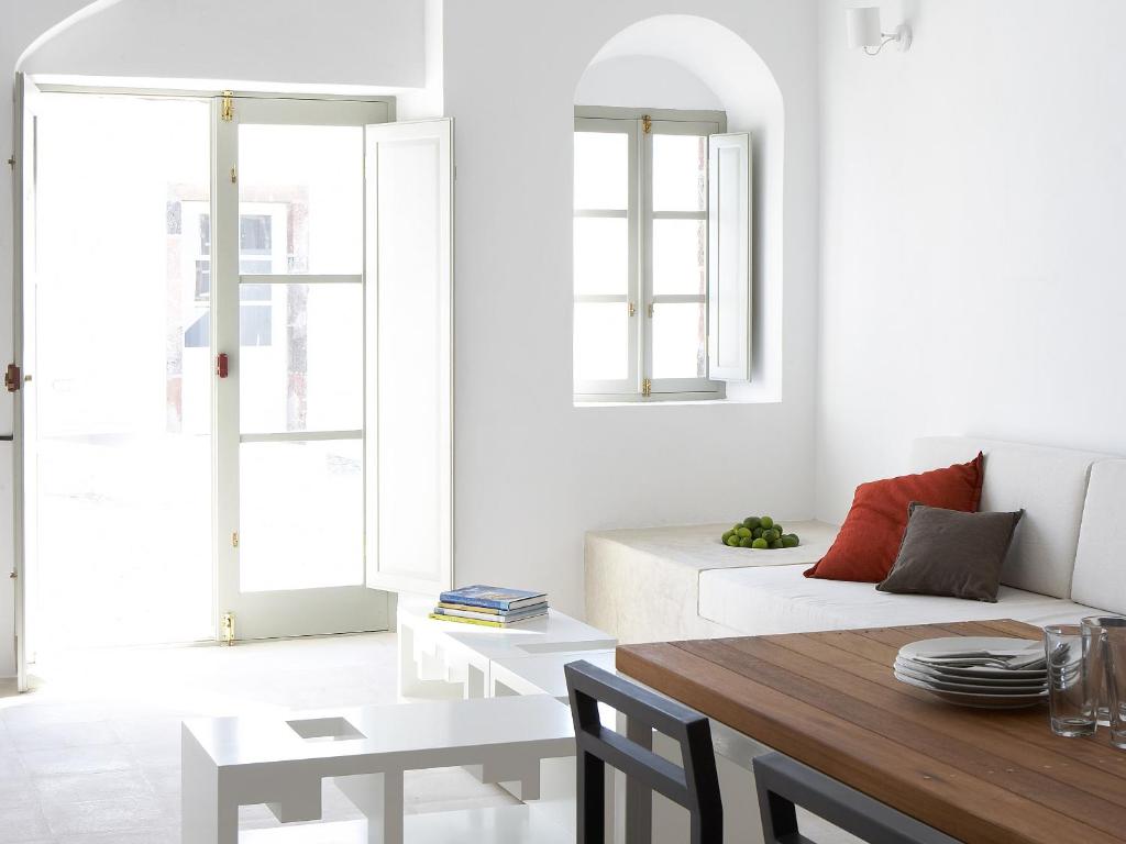 Villa Fabrica Santorini - Two-Bedroom Villa