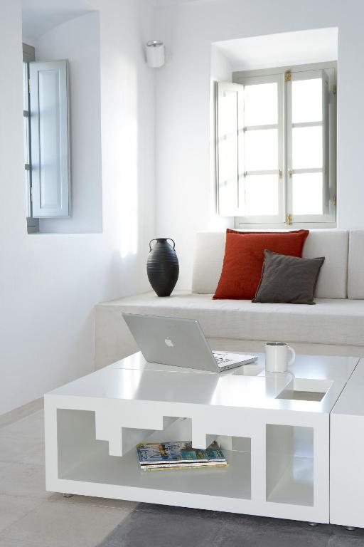 Villa Fabrica Santorini - One-Bedroom Villa