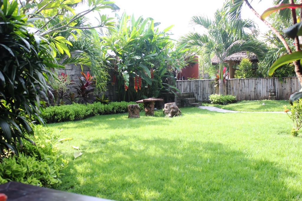 Zahrada ubytování Yuda Menjangan Homestay