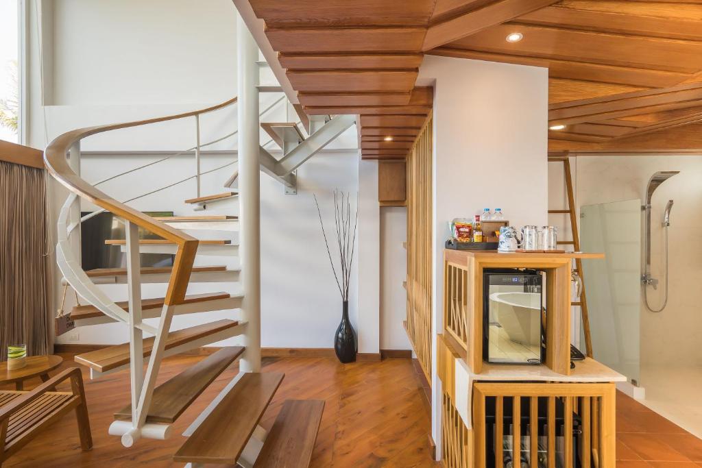 White Sand Samui Resort - 17