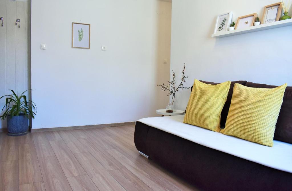 Postel nebo postele na pokoji v ubytování Apartment Antonija