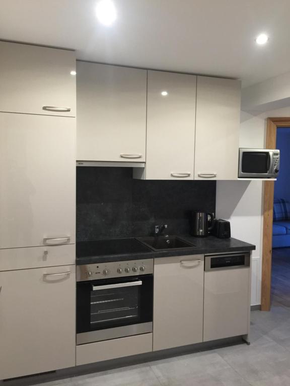 Kuchyňa alebo kuchynka v ubytovaní Ferienwohnung Imbach