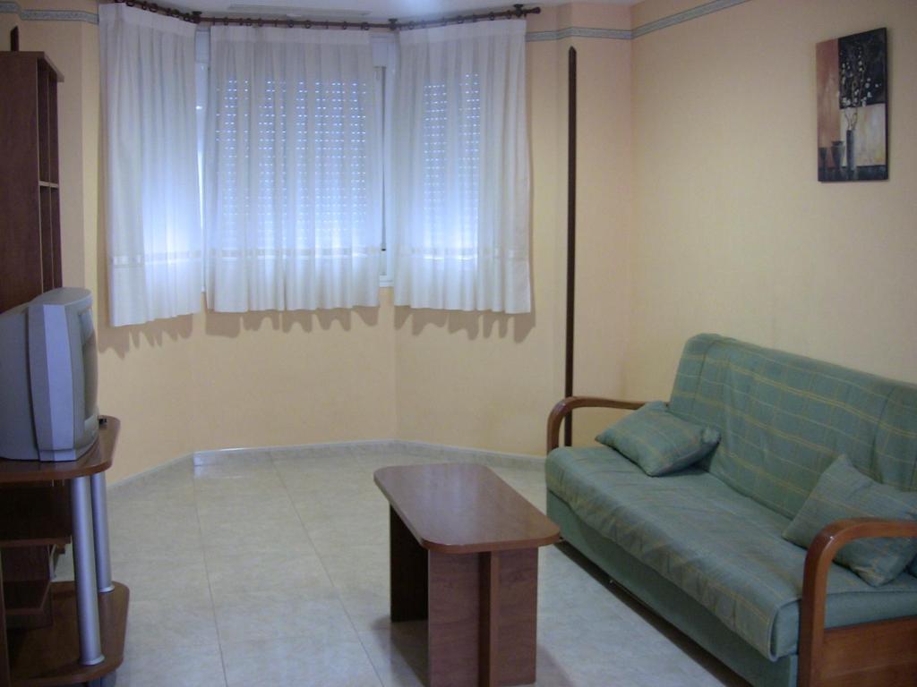 Apartahotel Los Hermanos - Two-Bedroom Apartment (5 Adults)