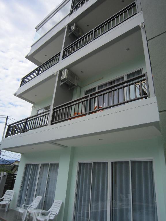 Balkón nebo terasa v ubytování Ao Nang Miti Resort