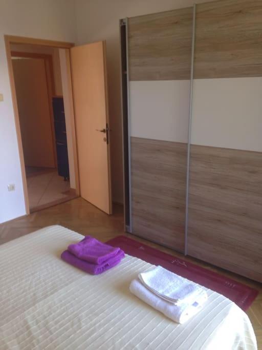 Posteľ alebo postele v izbe v ubytovaní NEW Apartman Ziganto Z near the beach with terrace