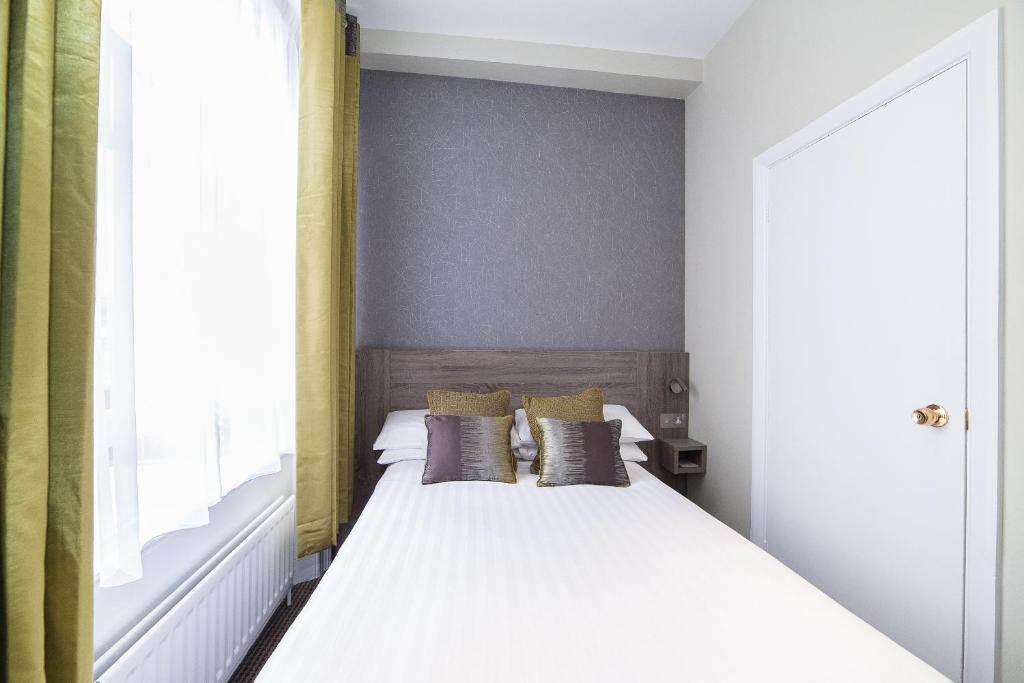 Phoenix Hotel - Resim 26