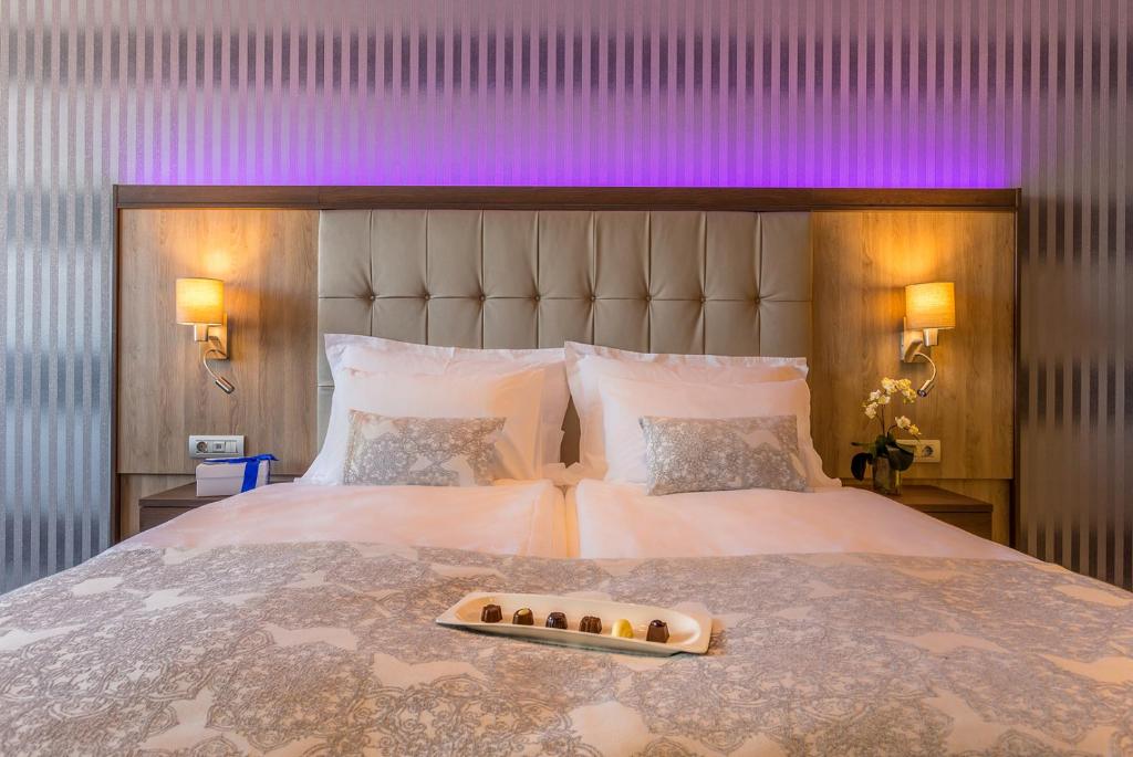 Admiral Hotel - Resim 9