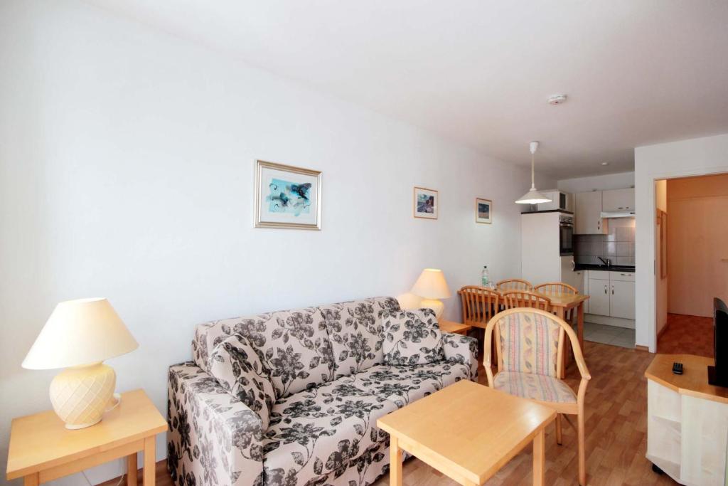 Seepark Sellin - by Rujana - Apartment