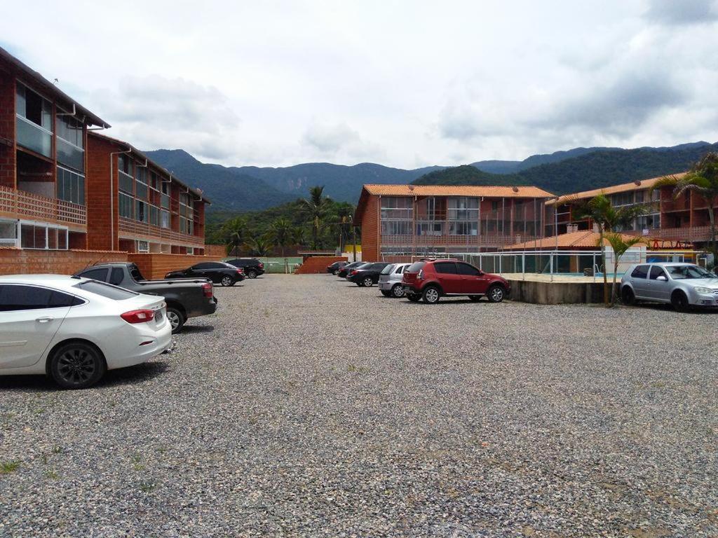  Apartamento em Ubatuba Ville II