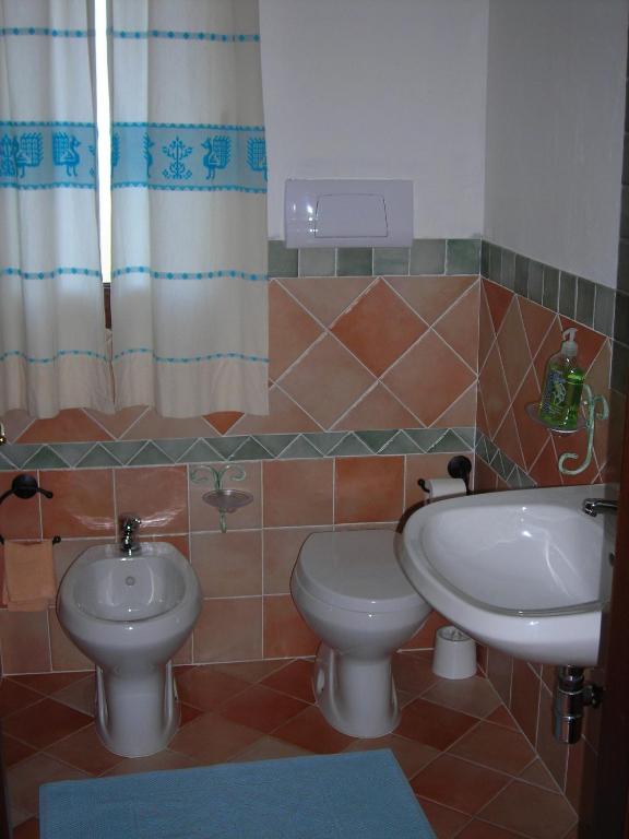 A bathroom at Bed & Breakfast Dessole
