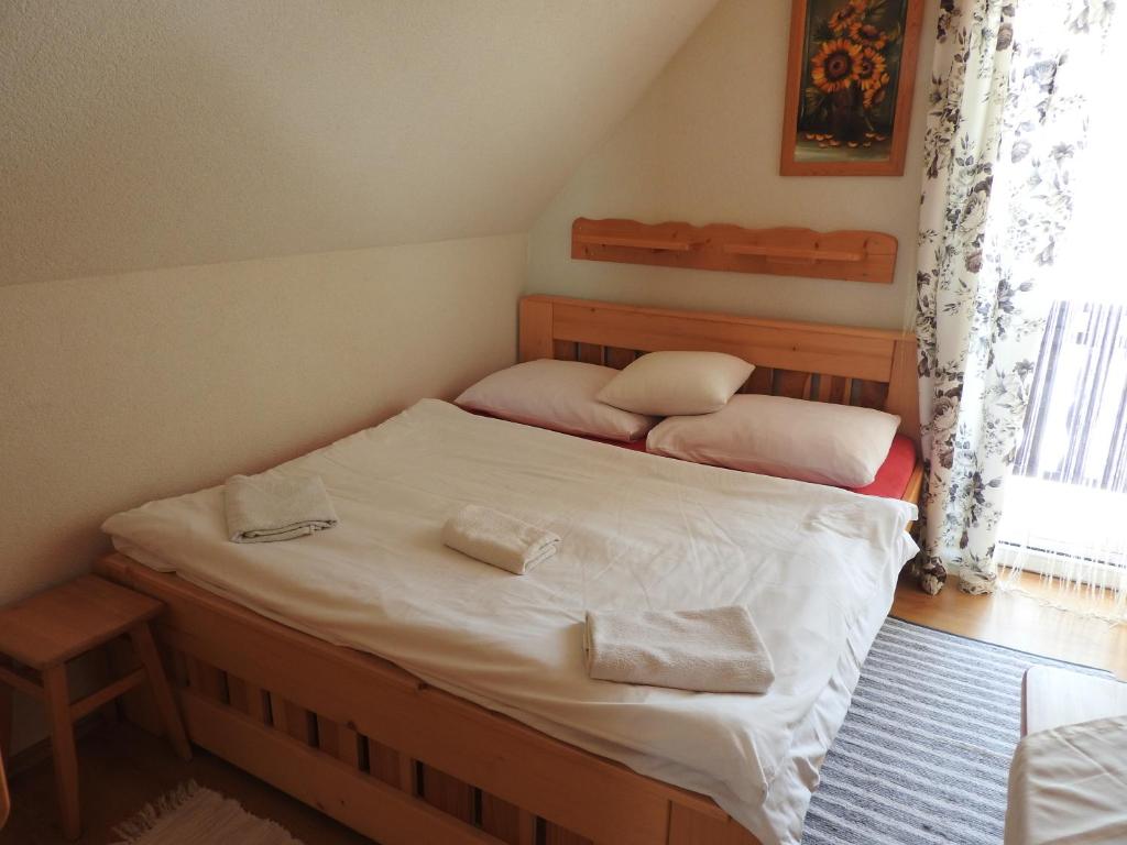 Postel nebo postele na pokoji v ubytování Privát U Slávky