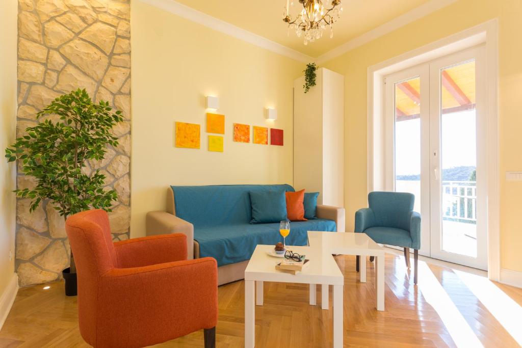 Posedenie v ubytovaní Villa Palmera