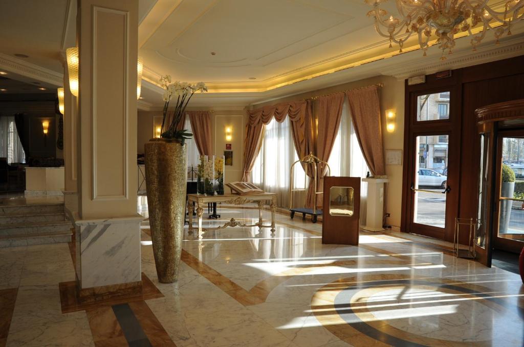 Posezení v ubytování Grand Visconti Palace