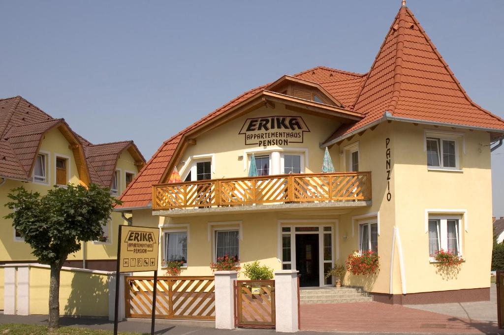 Budynek, w którym mieści się obiekt B&B