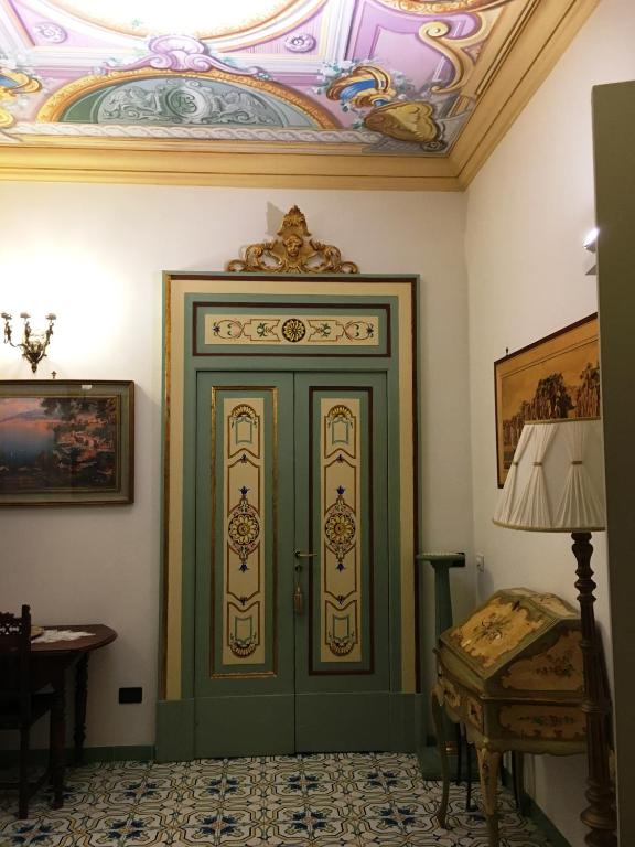 Zdjęcie z galerii obiektu Old Taverna Sorrentina w Sorrento