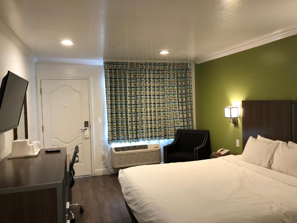 Gilroy Inn photo